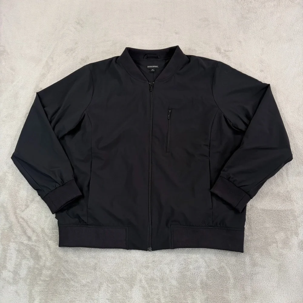 Banana Republic‎ Performance Bomber Jacket in Black Men XL Full Zip NWOT $139